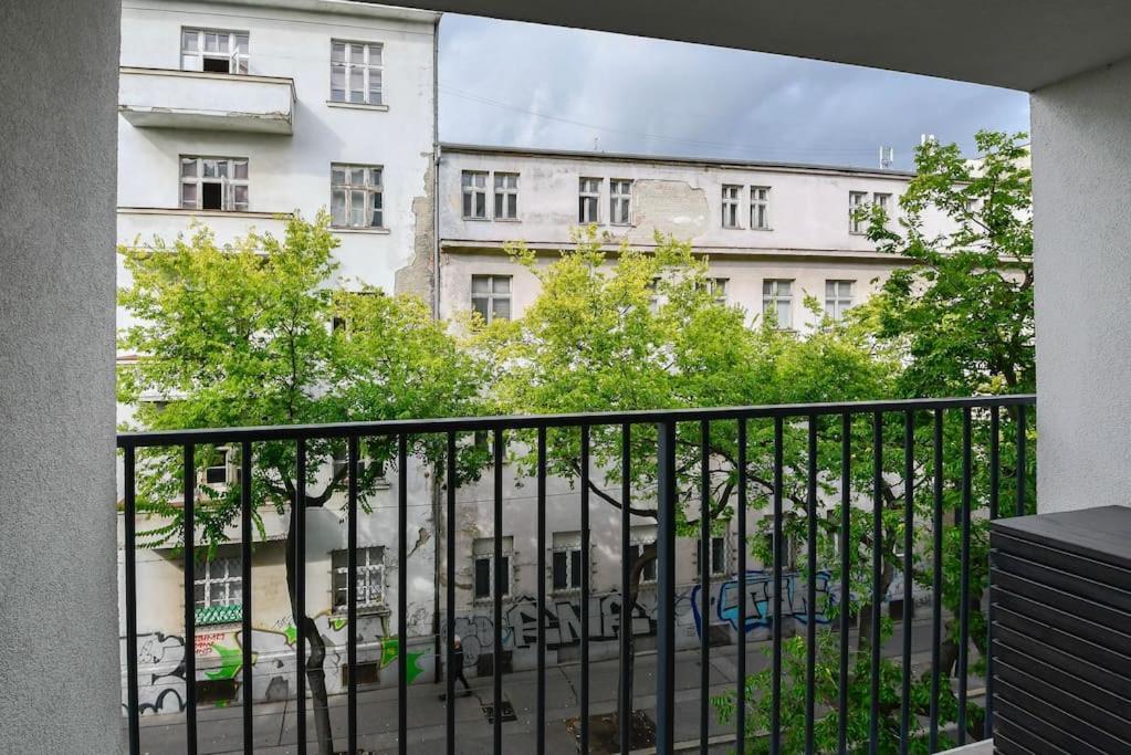 New Modern Apartment In City Center 布拉迪斯拉发 外观 照片
